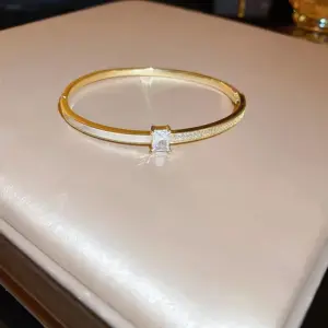 6# Bracelet-Gold (Real Gold Plating).