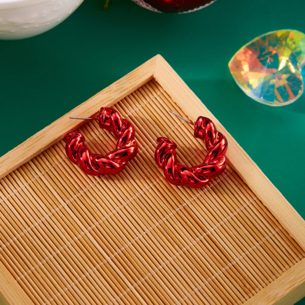 Wholesale Cross-border new color geometric Christmas earrings creative resin twist C triangle earrings earrings women