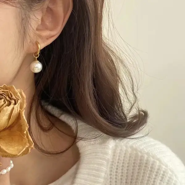 PVD Coated Real Gold Plated Pearl Titanium Steel Retro Waterproof Non Tarnish Drop Earrings