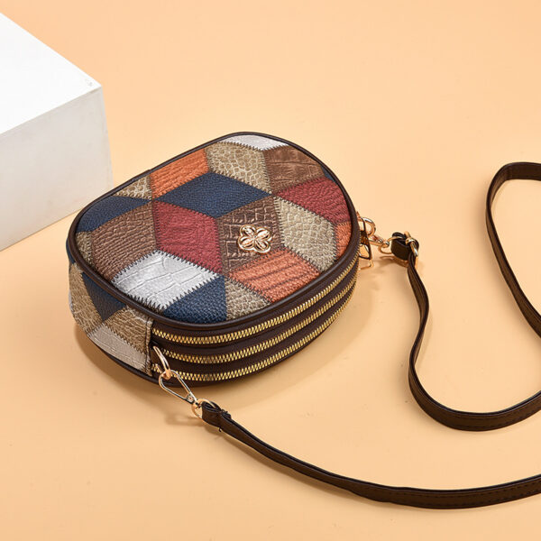 Wholesale Small bag women's bag 2024 New versatile fashion messenger bag soft leather three-layer coin purse mobile phone bag shoulder bag