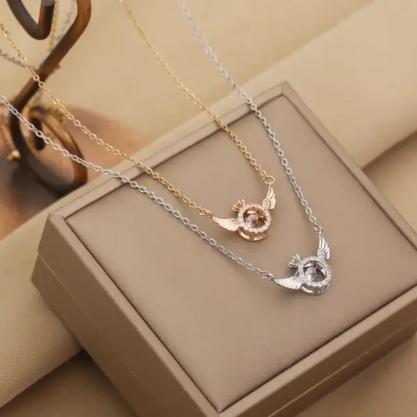 Wholesale Real Gold Plated Star Wings 304 Stainless Steel Simple Style Waterproof Non Tarnish Pendant Necklace