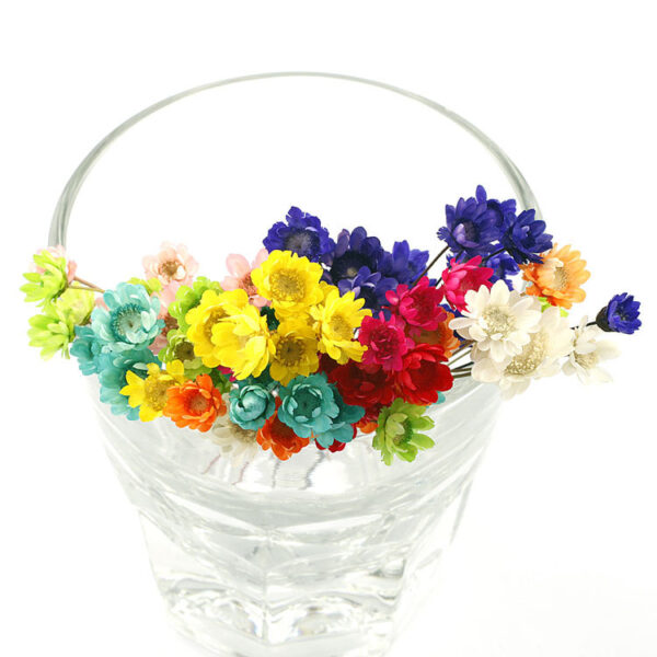 Wholesale Brazil small star flower dried flower Mini small Daisy wild chrysanthemum crystal glue drop handmade diy making filling material accessories