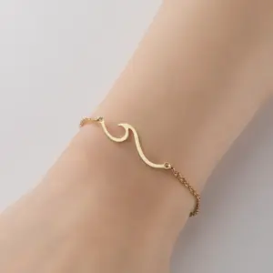 Wave / Gold