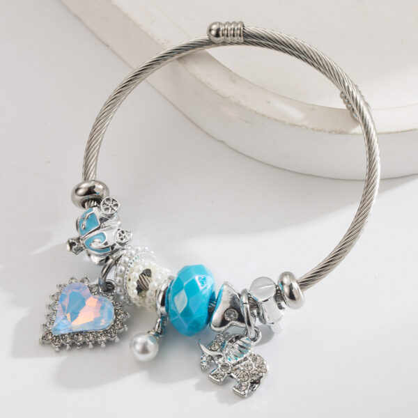 Wholesale New Fashion Panjia Dora Stainless Steel Bracelet for Women Alloy Heart Elephant Pearl Pendant Heart Bestie Bracelet