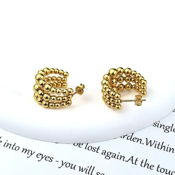 Wholesale 1 Pair Basic C Shape Plating Stainless Steel Earrings