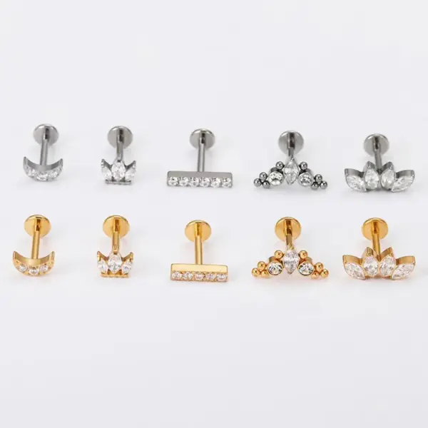 Wholesale Simple Style Crown Titanium Steel Lip Stud