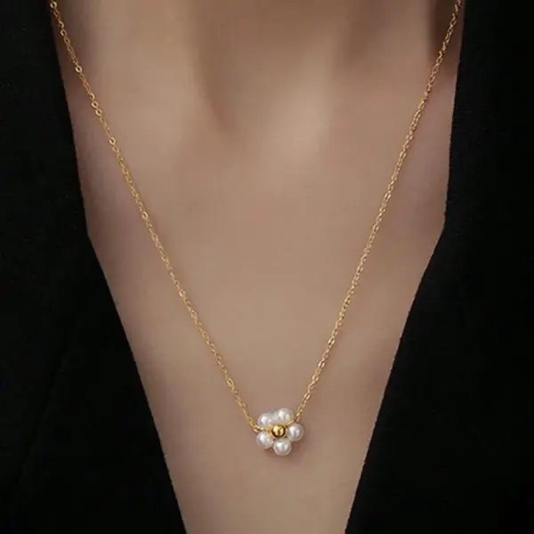 304 Stainless Steel Plastic Flower Ion Plating (IP) Plastic 18K Gold Plated Sweet Waterproof Non Tarnish Inlay Regular Chain Multicolor-Golden Yellow Pendant Necklace
