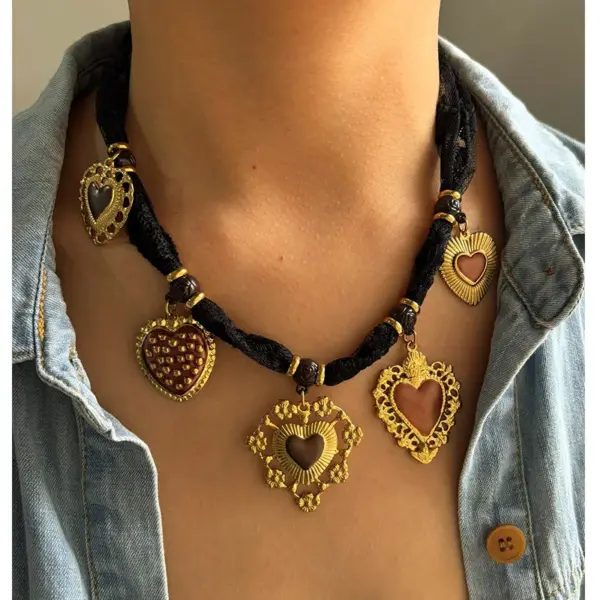 Wholesale 1 Piece Fashion Retro Stainless Steel Big Heart Resin Ball Bead 18K Gold Waterproof Non-Fading Women's Melad Style Autumn Winter Necklace