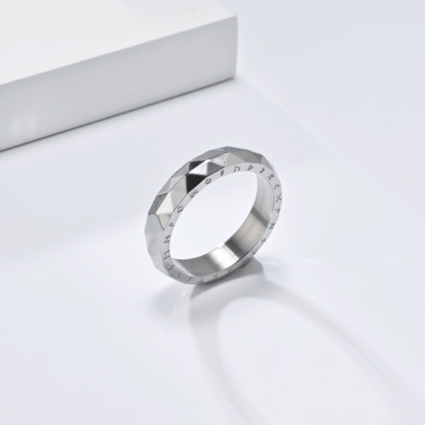 Wholesale Cross-border Nordic Retro Diamond Face Viking Character Stainless Steel Ring Niche Personality Men's Cold Style Jewelry