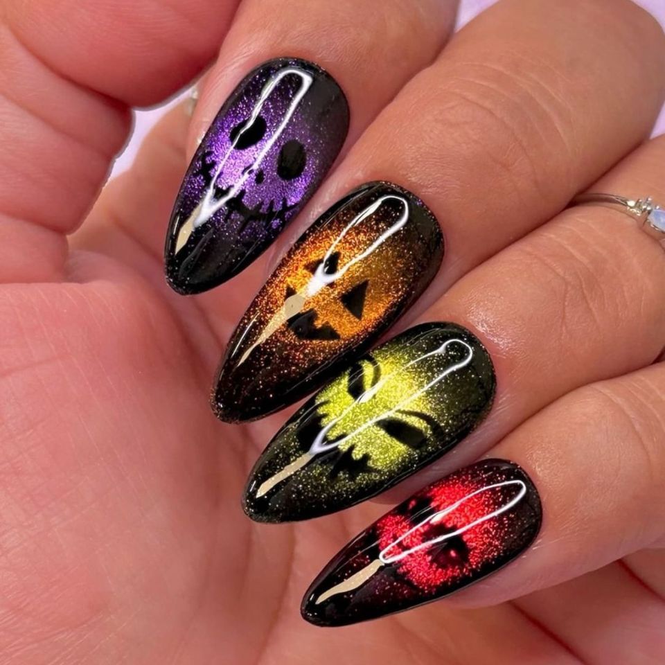 Wholesale colorful cute ghost face almond false nail tips wear nail tips