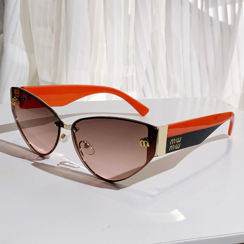 Wholesale 2025 New M Letter Cat's Eye Sunglasses European and American Internet pular Ins Same Style Retro Sunglasses Women's Trendy Sunglasses