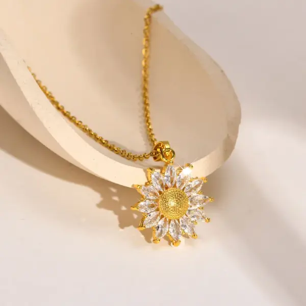 Wholesale Fashion Flower 201 Stainless Steel Inlay Zircon Pendant Necklace