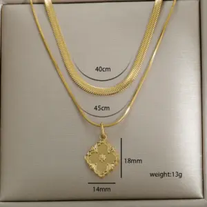 Double-Layer Four-Leaf Flower / Gold