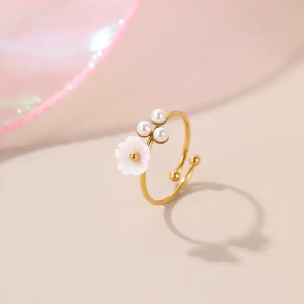 Wholesale Elegant Pearl Flower Stainless Steel Open Ring Gold Plated Adjustable Band Casual Holiday Jewelry Accessory For Women
