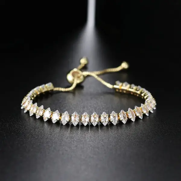 Wholesale Simple Style Eye Copper Inlay Zircon Bracelets 1 Piece