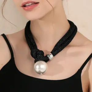 Wholesale Ig Style Elegant Geometric Imitation Pearl Metal Women's Choker