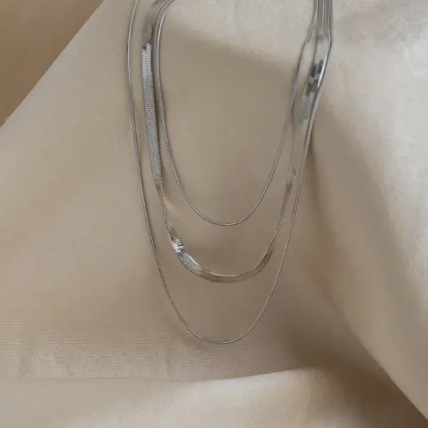 PVD Coated Real Gold Plated 18K Gold Solid Color 304 Stainless Steel Simple Style Waterproof Non Tarnish 304 Stainless Steel Three Layer Necklace