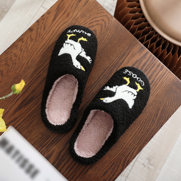 Wholesale Halloween Horror Movie Elements GOOSEBUMPS Goose Pimples Goose Embroidered Cotton Slippers Men's and Women's Personalized Shoes