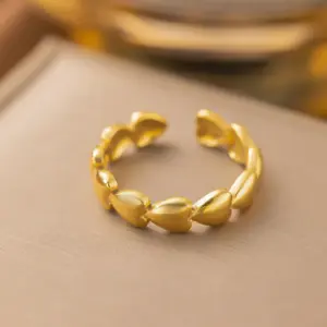 3 [Af53] 11 Love Rings / Gold