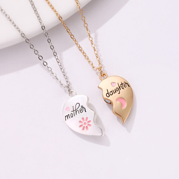 Wholesale Cross-border new fashion love splicing parent-child necklace mother and daughter magnetic pendant son mother's day