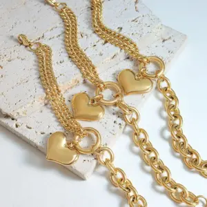 Wholesale PVD Coated Real Gold Plated 18K Gold Heart Shape 304 Stainless Steel Fashion Waterproof Non Tarnish 304 Stainless Steel Bracelets