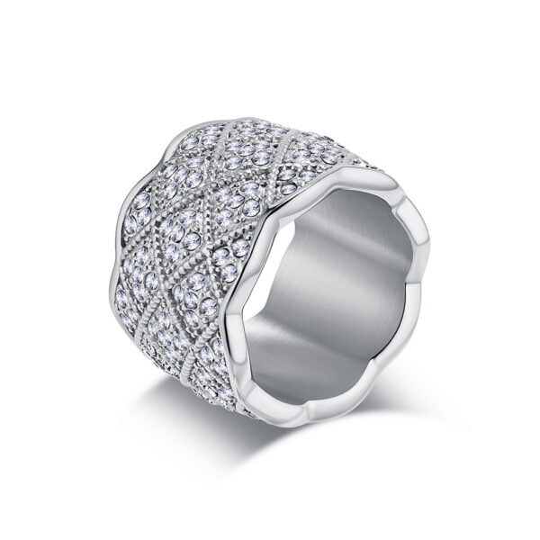 Wholesale European and American Exaggerated Advanced Sense Mesh Full Diamond Ring Ring for Men and Women Light Luxury Fashion Stainless Steel Gold Plated Ring