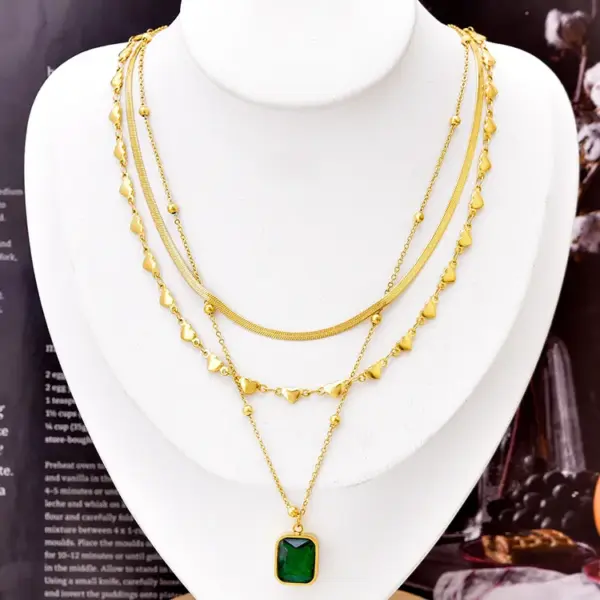 Wholesale Jewelry Fashion Heart Shape 304 Stainless Steel Turquoise Rhinestones Glass Stone 18K Gold Plated Layered Inlay Stainless Steel Necklaces