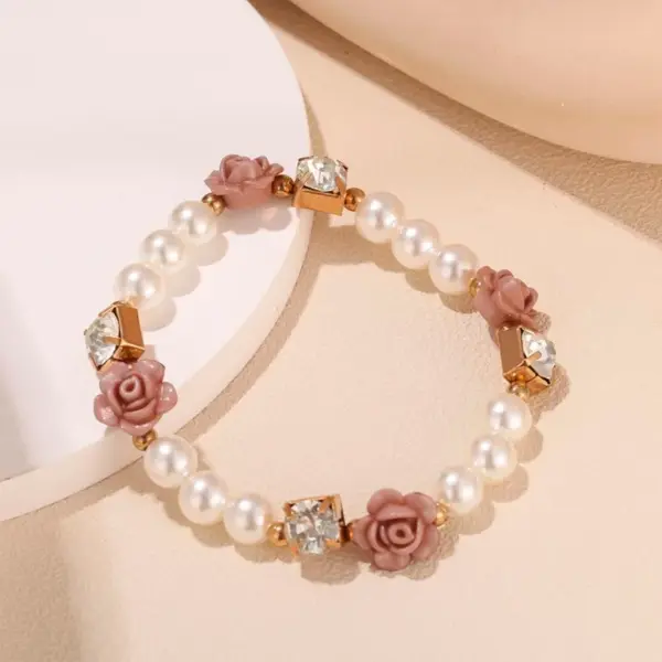 Wholesale Simple Style Flower Zircon Arylic Beaded Bracelets Wholesale