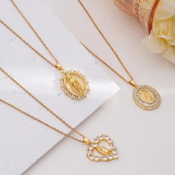 Wholesale 304 Stainless Steel Copper Human Pendant Necklace