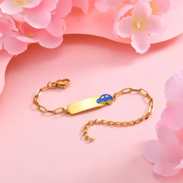 Wholesale PVD Coated Real Gold Plated 18K Gold Car Football 304 Stainless Steel Cute Simple Style Waterproof Non Tarnish 304 Stainless Steel Bracelets