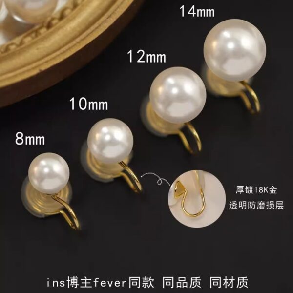 Wholesale French Mosquito Coil Disc Pearl Ear Clip for Women Without Pierced Ears High-End Retro Earrings 925 Sterling Silver Small Light Bulb Ear Bone Clip