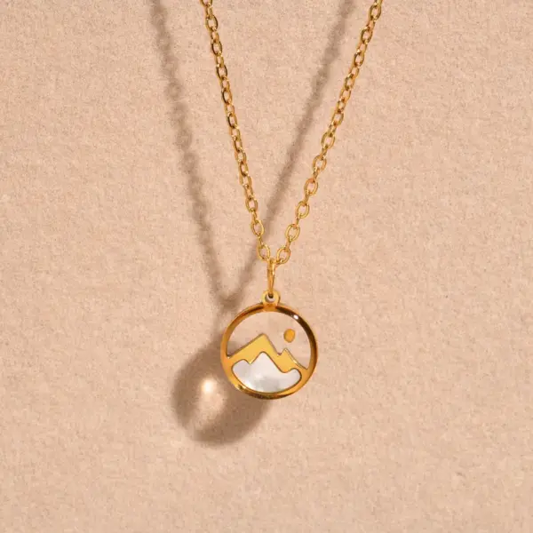 PVD Coated Real Gold Plated 18K Gold Mountain 201 Stainless Steel Elegant Simple Style Streetwear Waterproof Non Tarnish 201 Stainless Steel Pendant Necklace