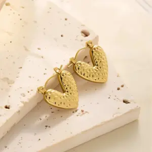 Eh007 Earrings / Gold