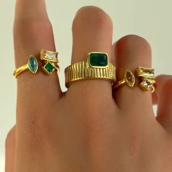 Wholesale Retro Geometric Titanium Steel Plating Inlay Zircon 18k Gold Plated Open Ring