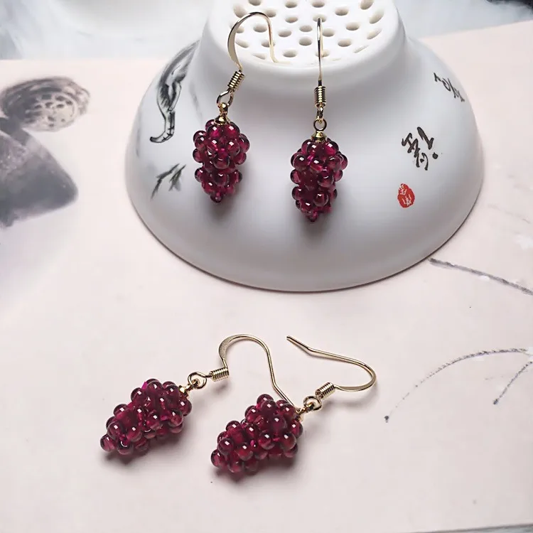 Wholesale 1 Pair Elegant Grape Garnet Handmade op Earrings Ear Line
