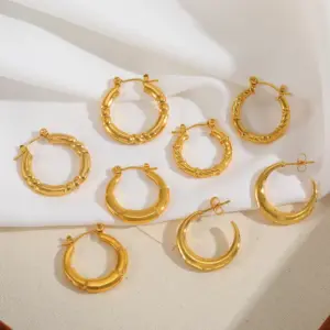 Wholesale 1 Pair Basic Simple Style Geometric Round Plating 304 Stainless Steel 18K Gold Plated Earrings