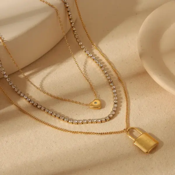 Wholesale Jewelry Elegant Luxurious Commute Lock 304 Stainless Steel 18K Gold Plated Horseshoe Buckle Bracelets Ear Studs Necklace