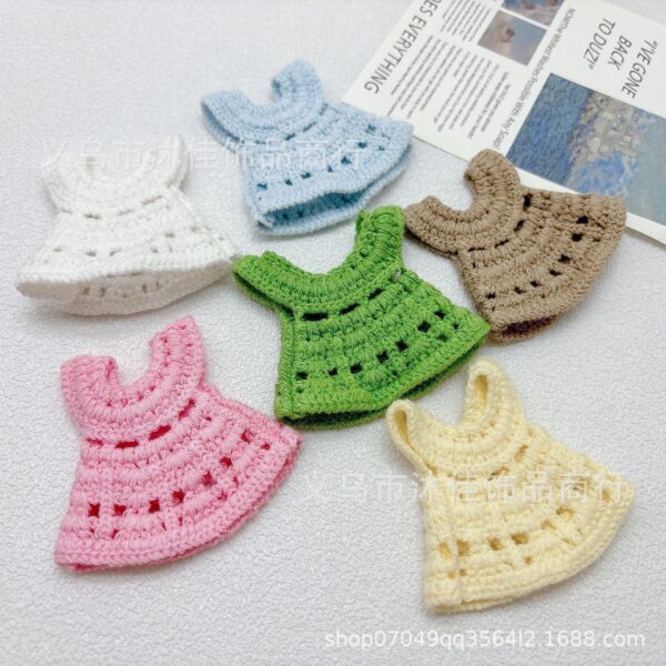 Wholesale 13cm Handdog Cotton Doll Skirt Handmade Plush Toy Woven Doll Clothes