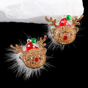 Deer hair ball white