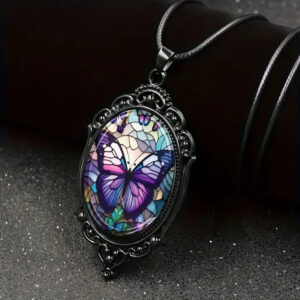 Wholesale Stunning Butterfly Pendant Necklace-Vibrant Purple Shades Exquisite Pattern Jewelry