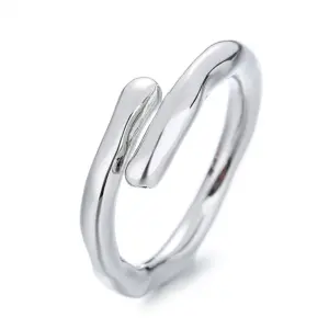 Silver / Adjustable Opening