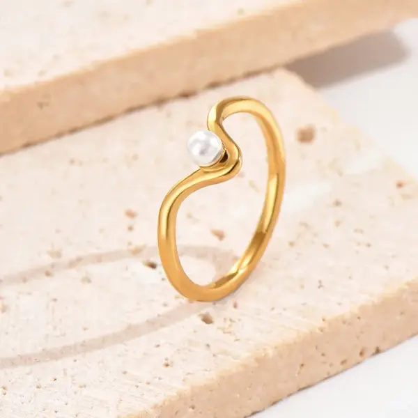 Wholesale PVD Coated Real Gold Plated 14K Gold Solid Color 304 Stainless Steel Elegant Simple Style Waterproof Non Tarnish Rings