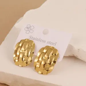 Gold / Average Size / Style 142