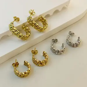 Wholesale 304 Stainless Steel C Shape Electroplated 18K Gold Plated Simple Style Ear Studs