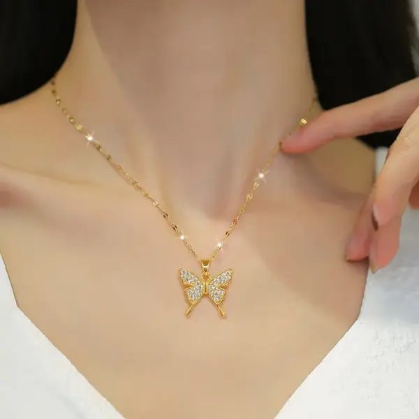 Wholesale Golden Plated 304 Stainless Steel Electroplating Artificial Gemstones Butterfly Sweet Cable Chain Pendant Necklace For Women'S