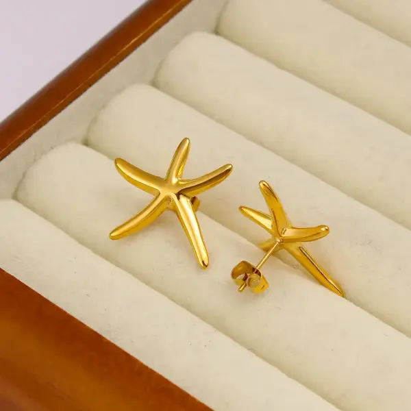 Wholesale 304 Stainless Steel Starfish PVD Coated 18K Gold Real Gold Plated French Style Marine Style Waterproof Non Tarnish Gold Ear Studs