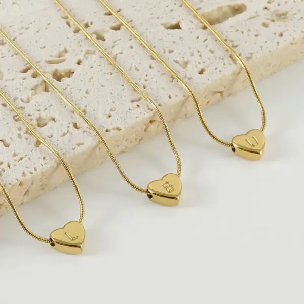 Wholesale Elegant Letter Heart Shape Stainless Steel Titanium Steel Necklace