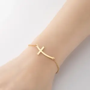 Cross 3 / Gold