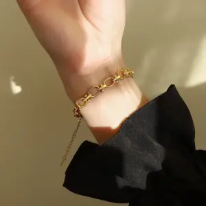 Wholesale PVD Coated Real Gold Plated 18K Gold Geometric 304 Stainless Steel Fashion Waterproof Non Tarnish 304 Stainless Steel Bracelets