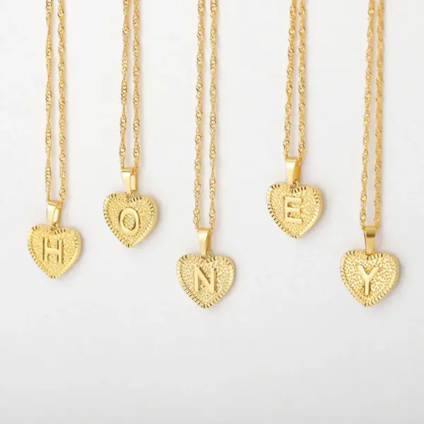 Wholesale PVD Coated Real Gold Plated Letter Stainless Steel Copper Simple Style Waterproof Non Tarnish 304 Stainless Steel Lobster Trigger Clasp Closure Pendant Necklace